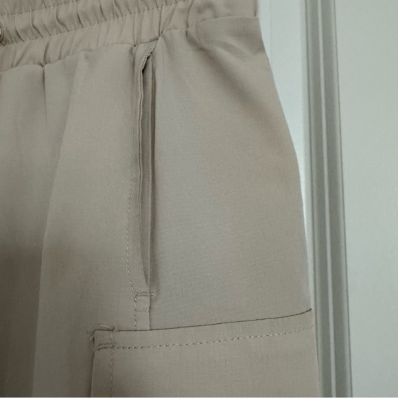 Avalanche Cream Outdoor Skirt with built in Shorts, S - Picture 5 of 11